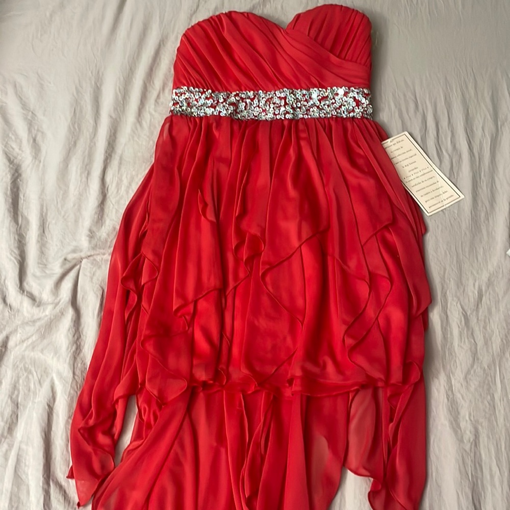Homecoming strapless dress